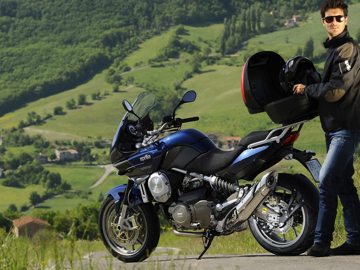 Априлиа НАНА на склоне