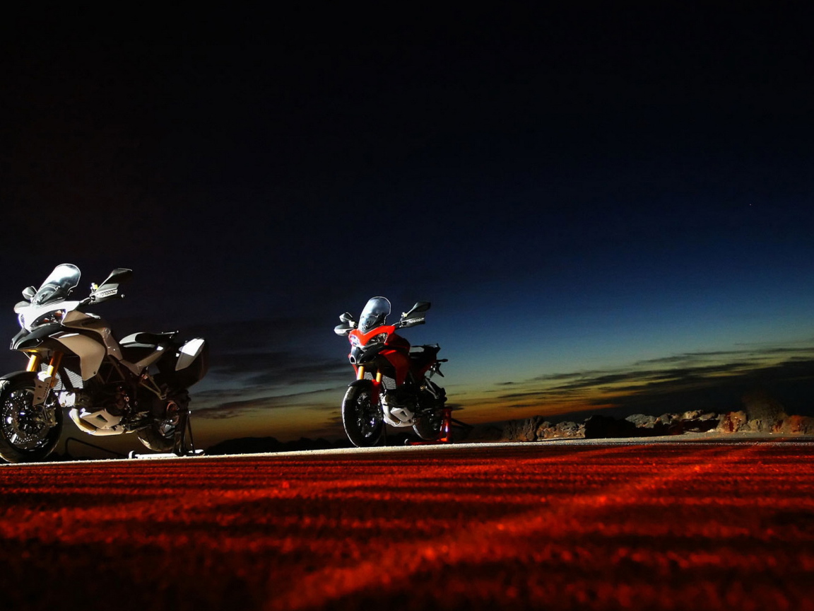 Дукати Мултистрада 1200С. Мощь в тишине