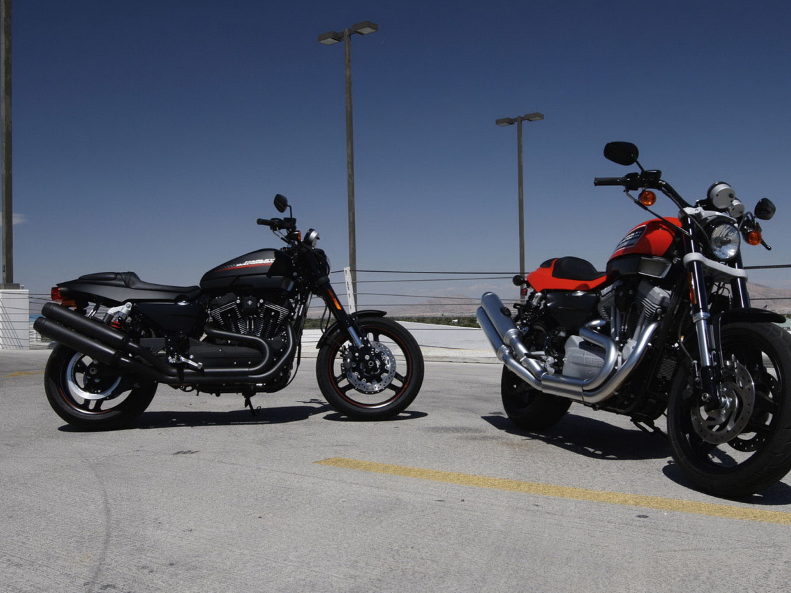 Харлей Девидсон ХР