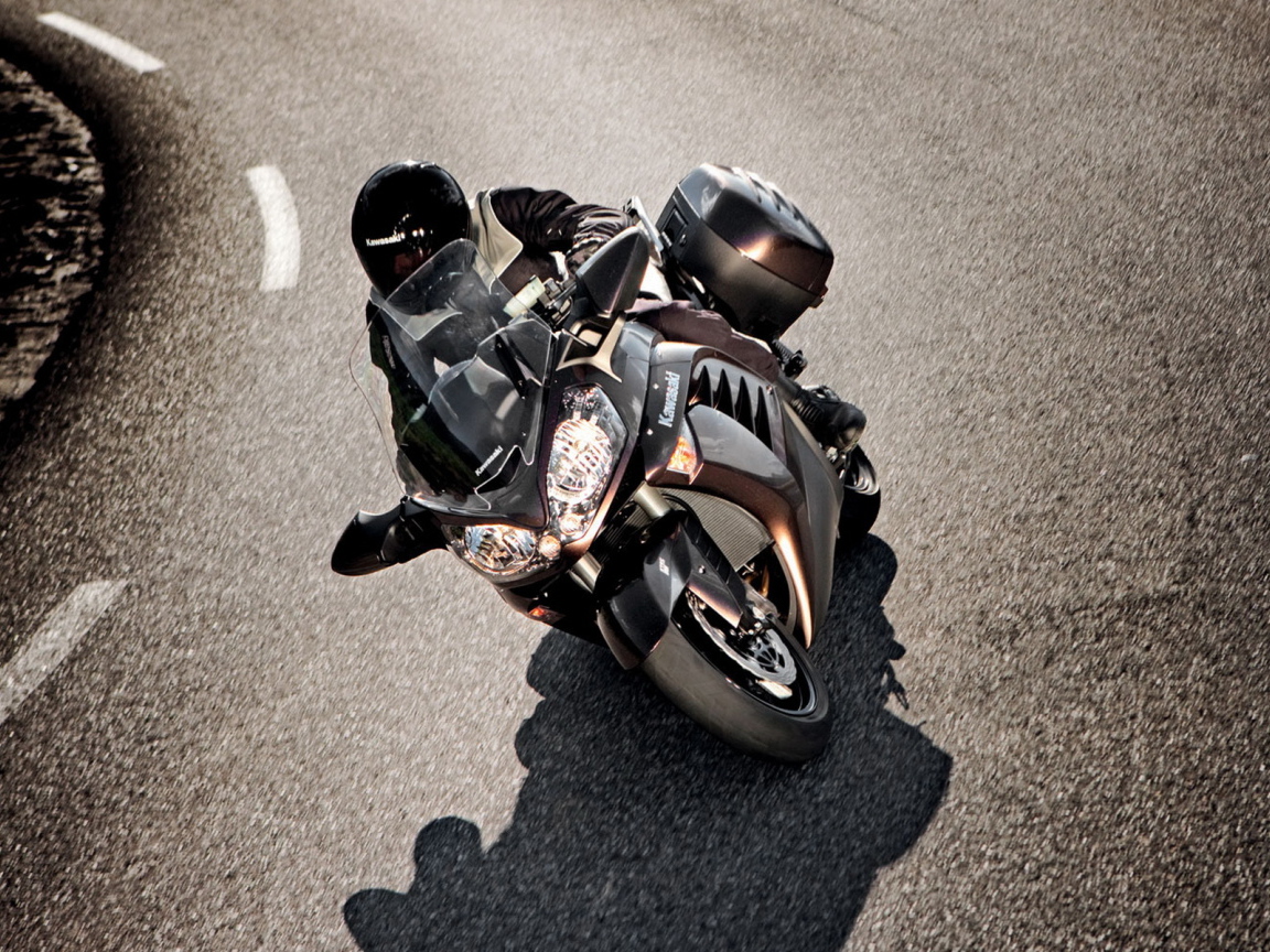 Кавасаки 1400GTR