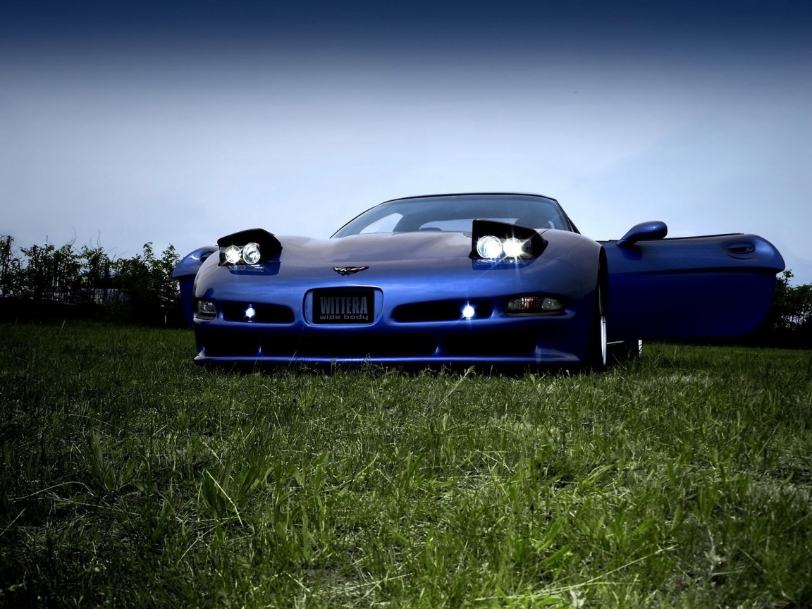 Chevrolet-Corvette-C5