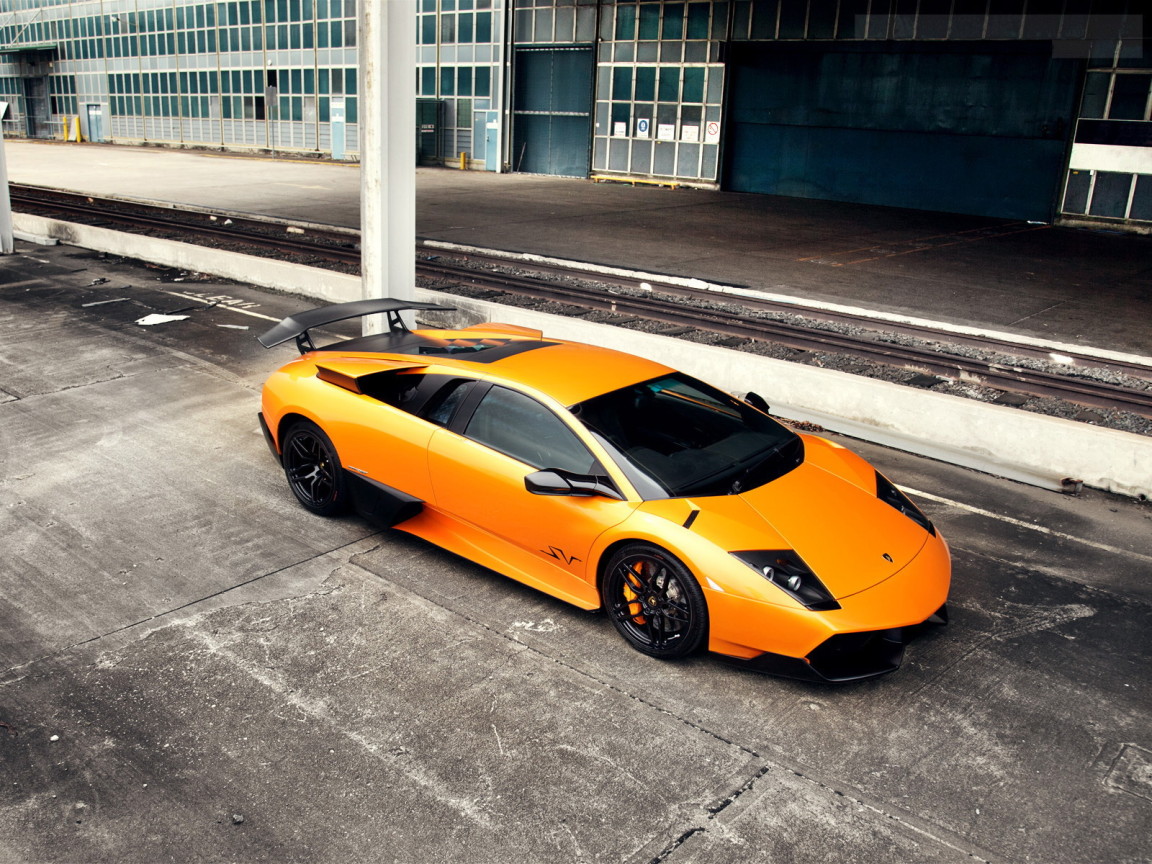Lamborghini Murcielago LP 670