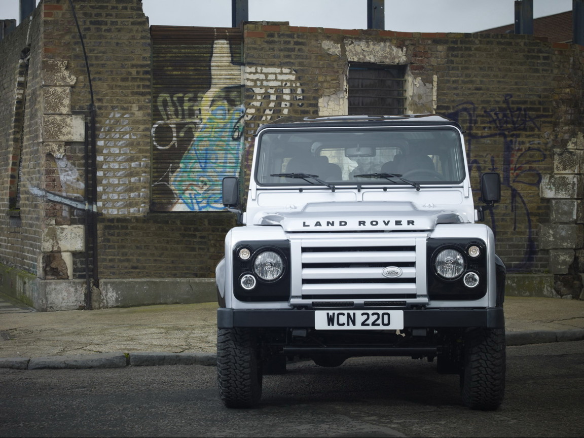 Land-Rover-Defender-Limited-Edition