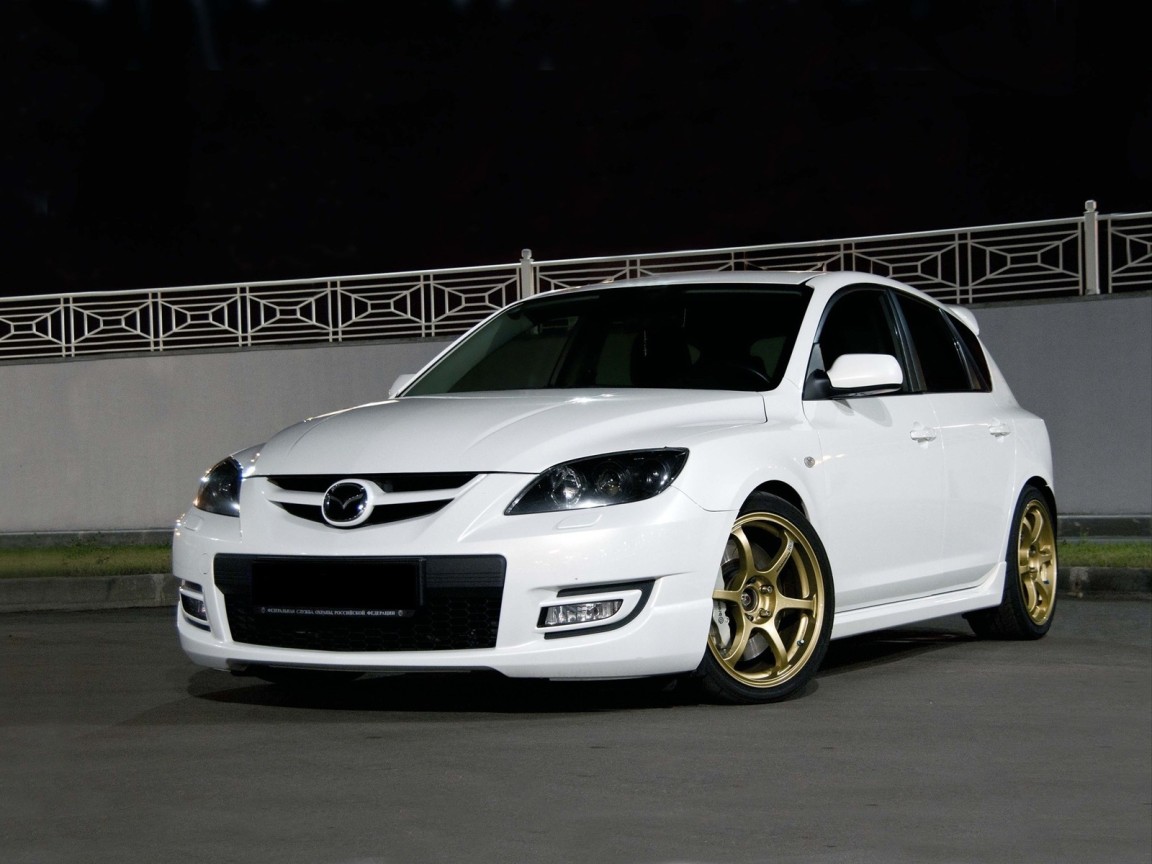 Mazda 3 MPS, белая
