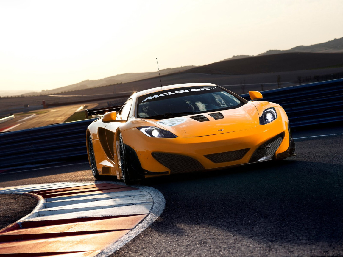 McLaren-MP4-12C