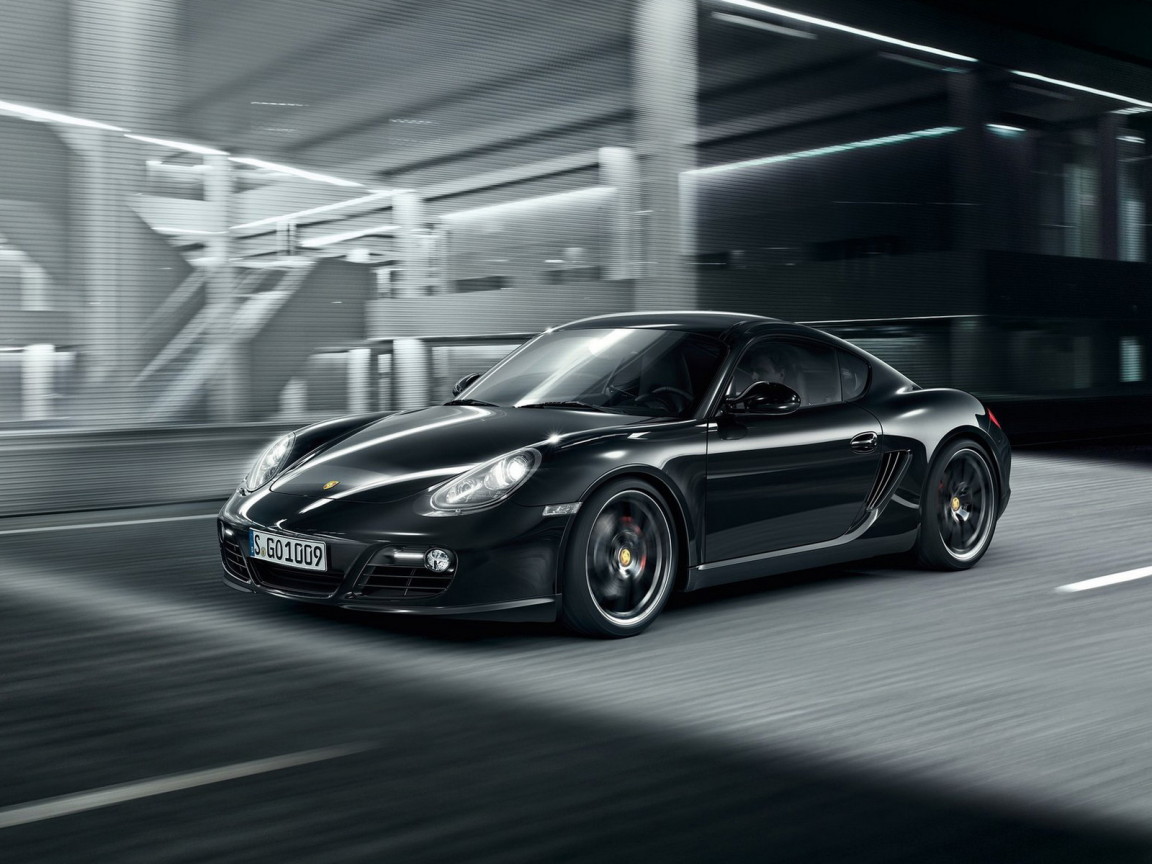Porsche-Cayman S Black Edition