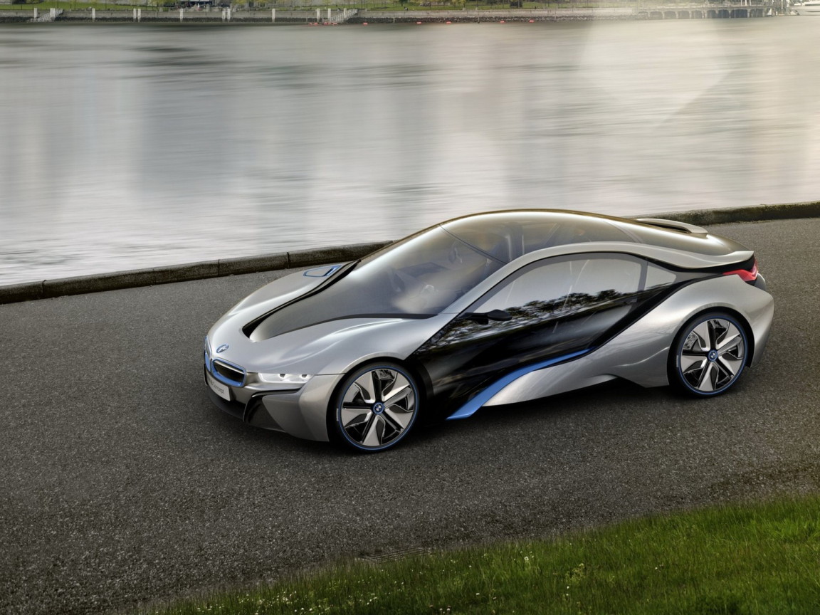 новый BMW-i8 Concept