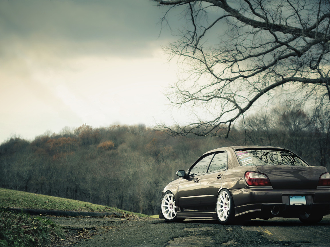 Subaru, серый металлик