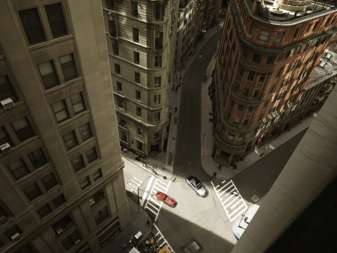 Городская улица