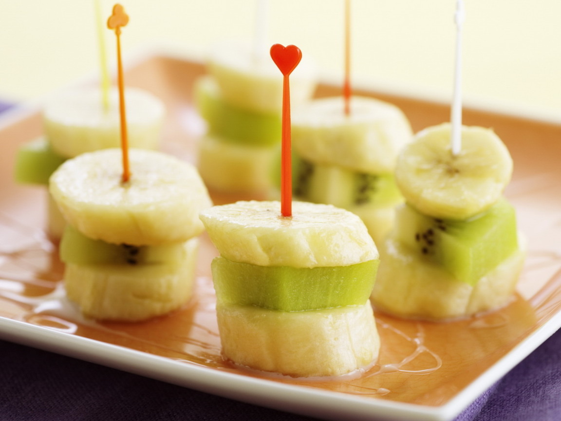 Фруктовое канапе