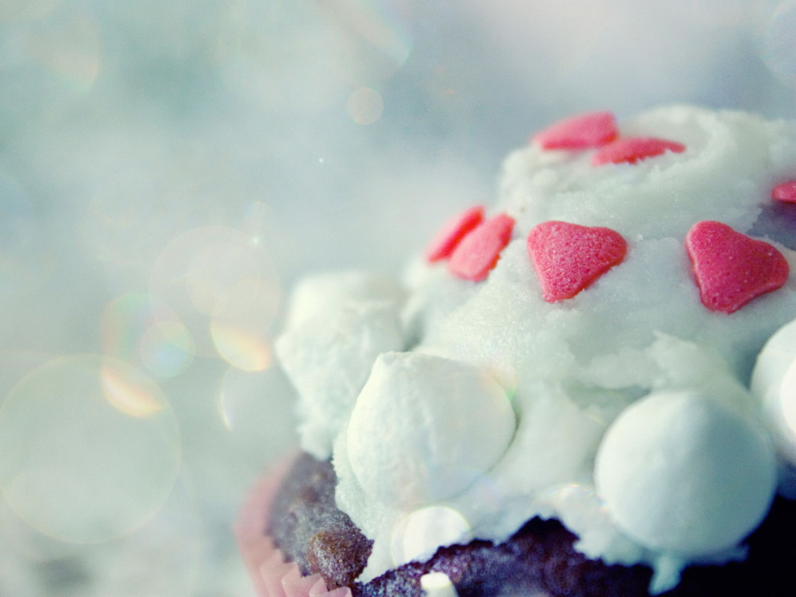 Пирожное с сердечками