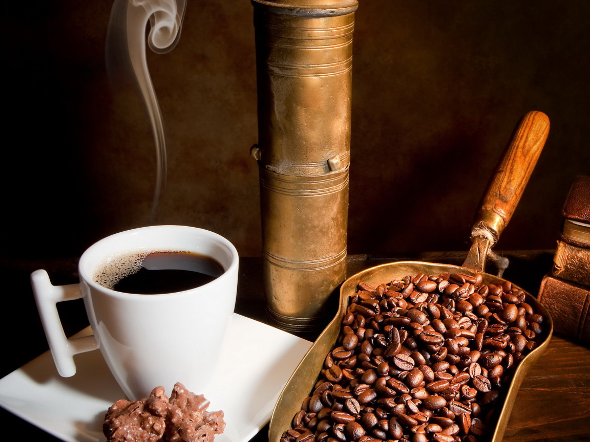 Кофейные зерна и кофе