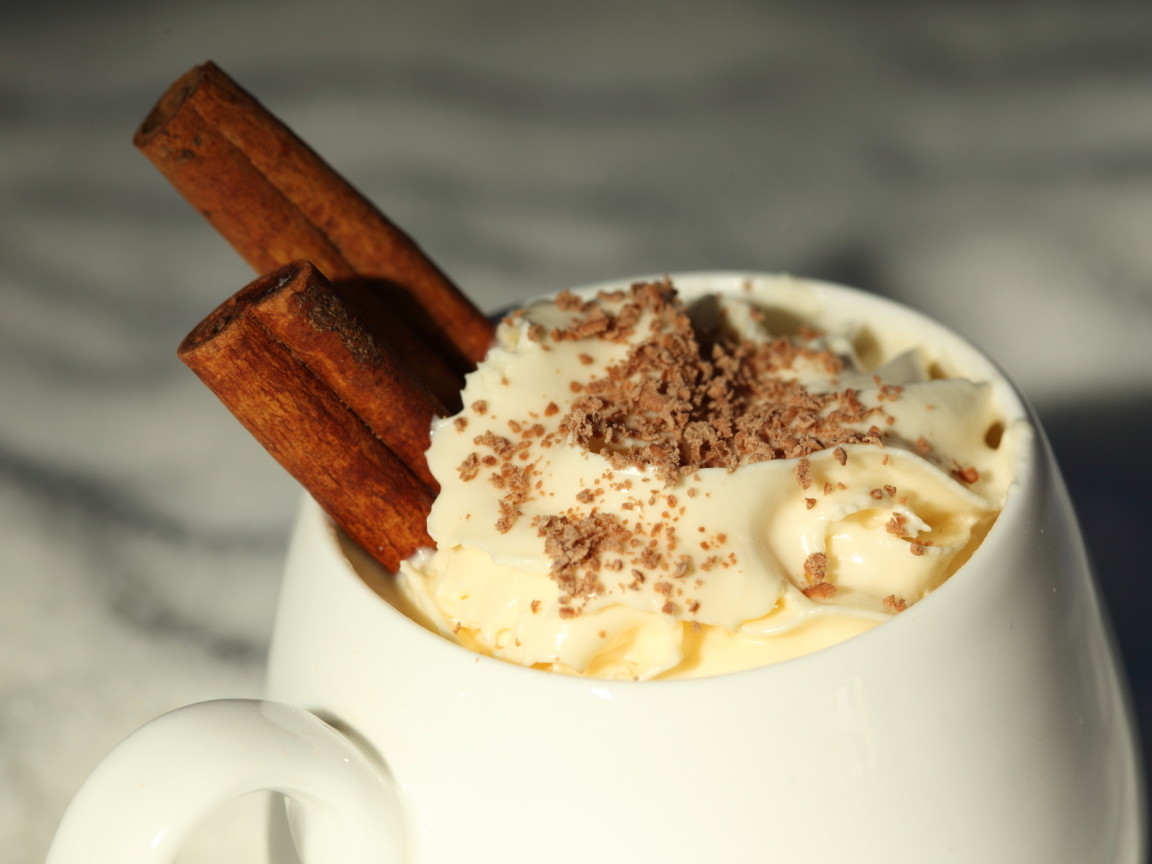 Чашка кофе с кремом