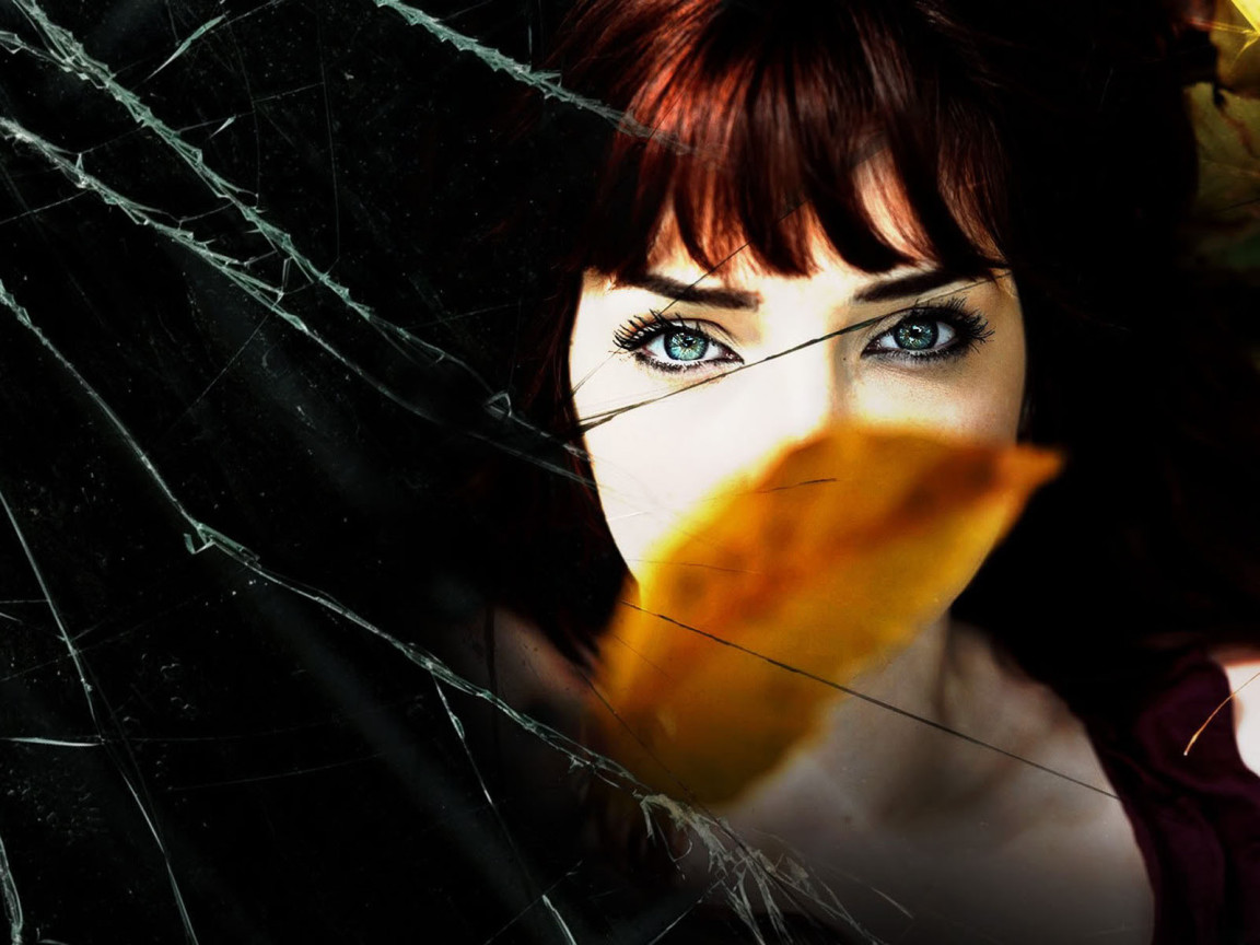 Сьюзан Кофи в отражении