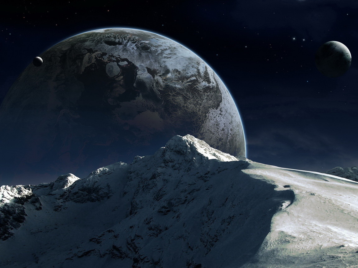 Гора на фоне планеты