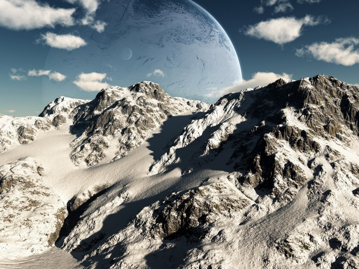 Планета над горами