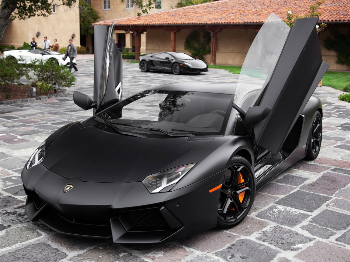 Lamborghini-Aventador