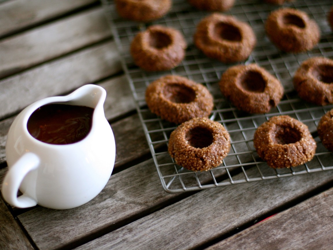 Печенье и горячий шоколад