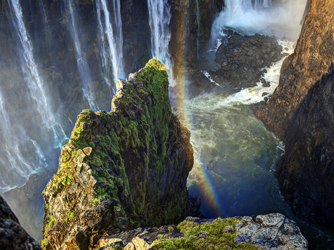 Острые скалы