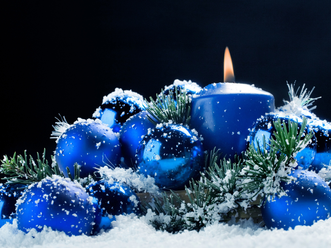 Новогодняя свеча