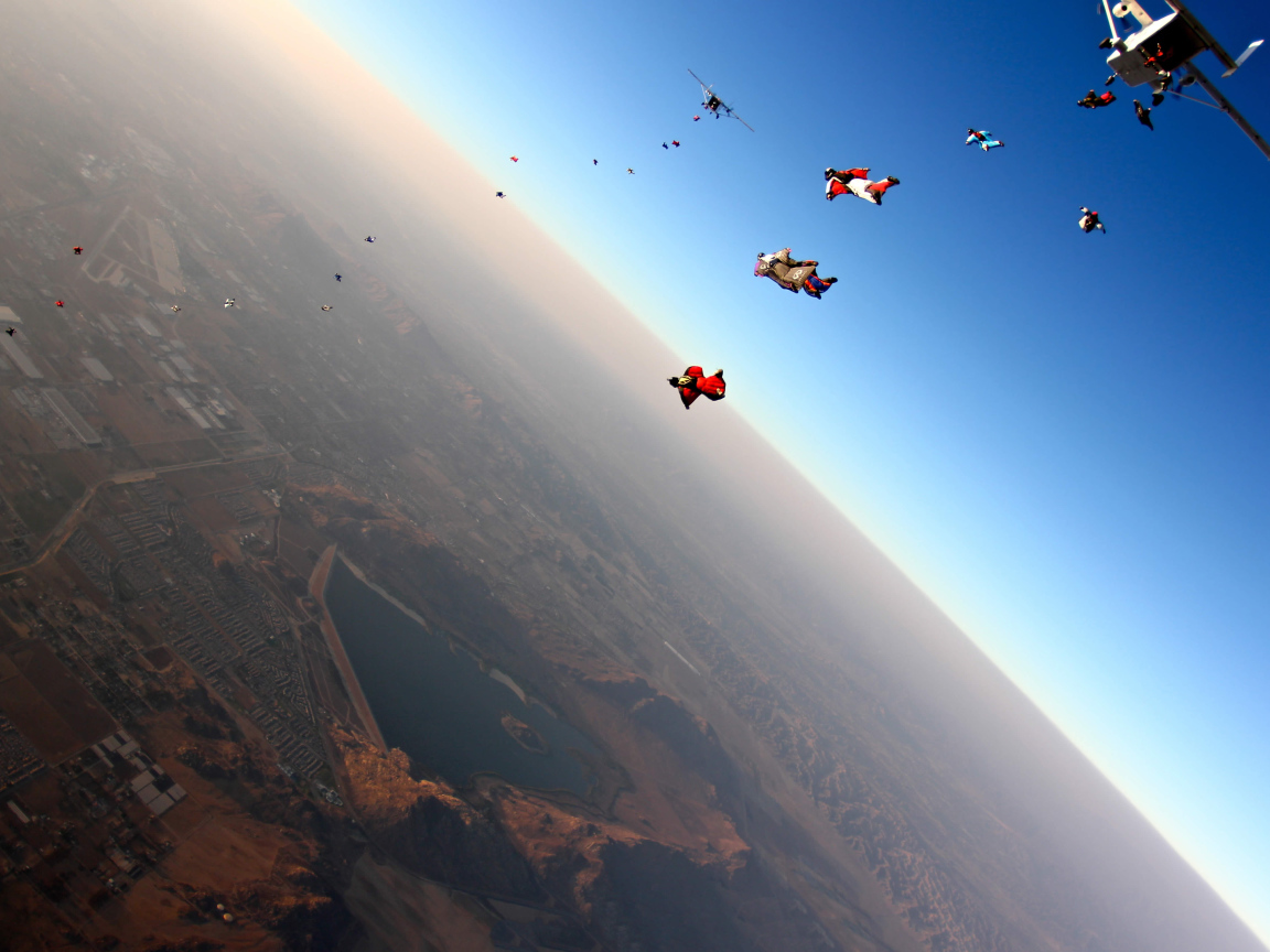 Парашютисты