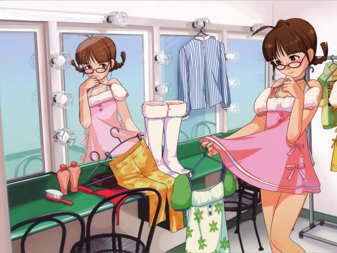 Девочка выбирает себе одежду