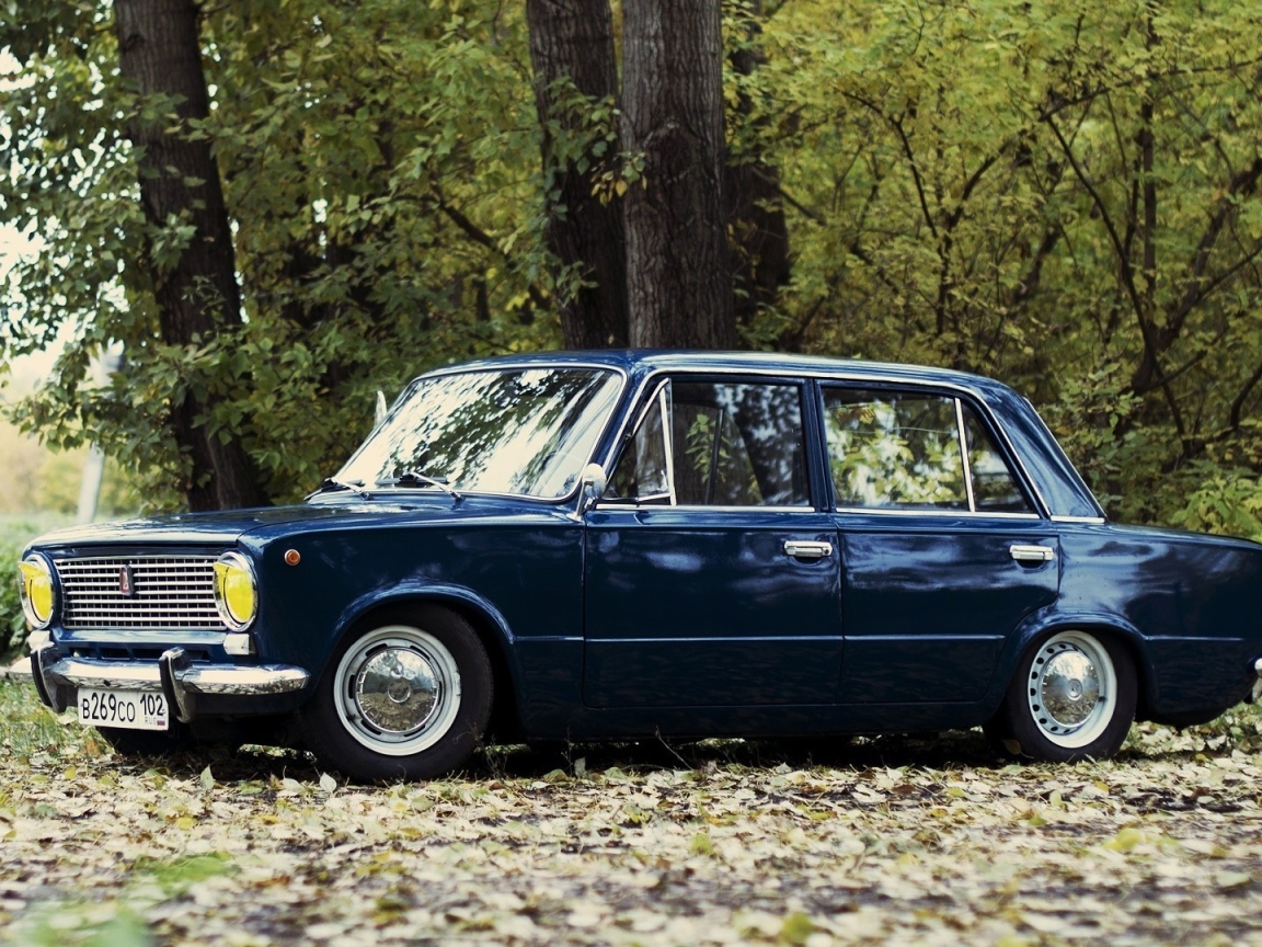 Автомобиль Лада 2101