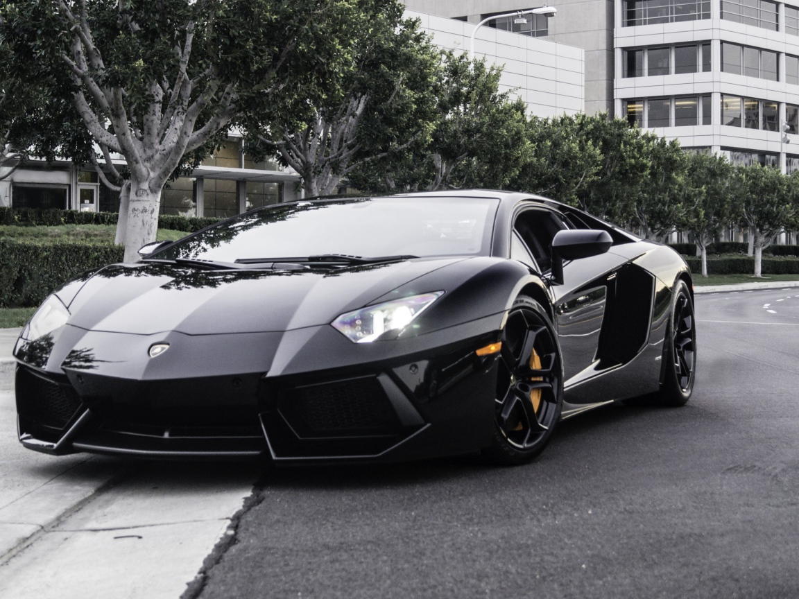 Lamborghini на улице