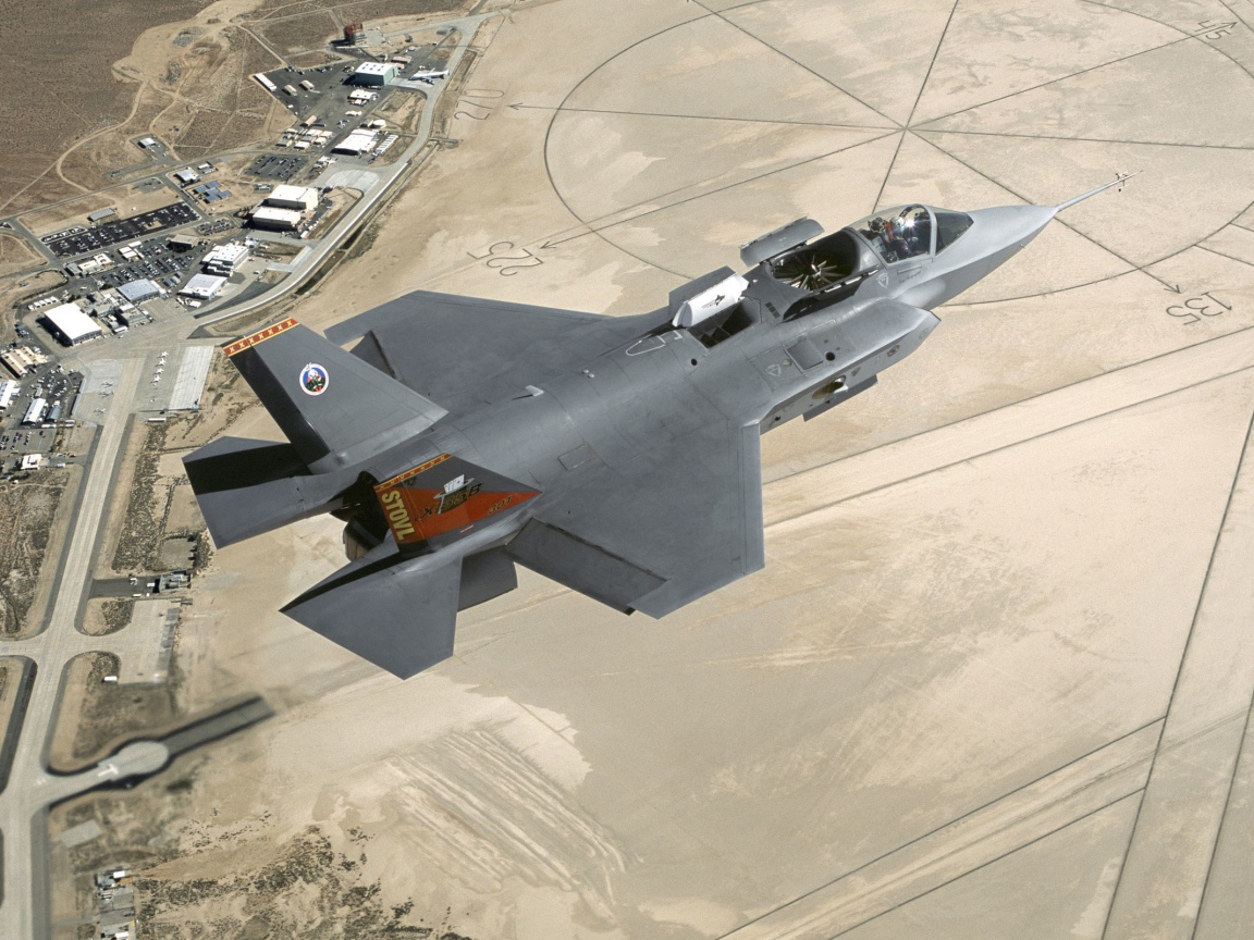Самолет F-35
