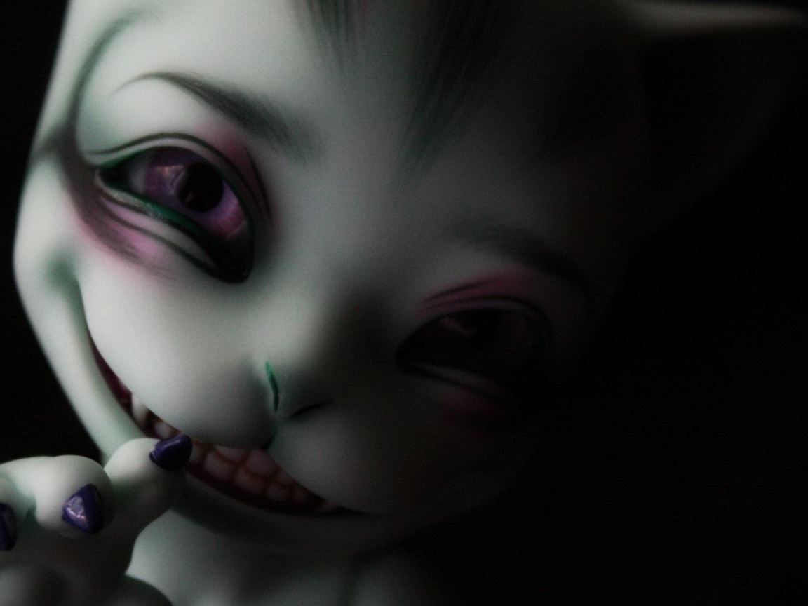 Улыбающийся кот