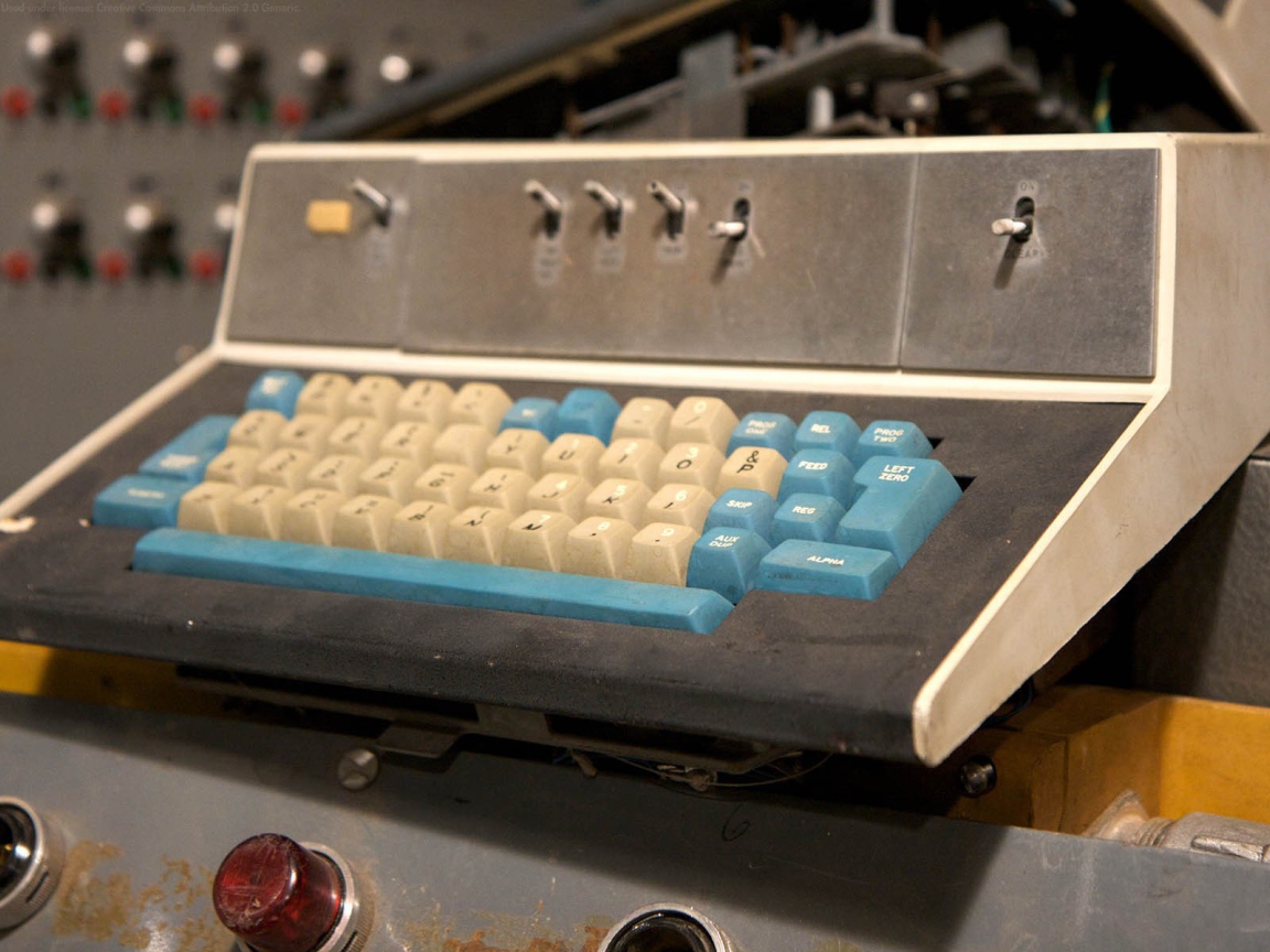 Антикварный компьютер