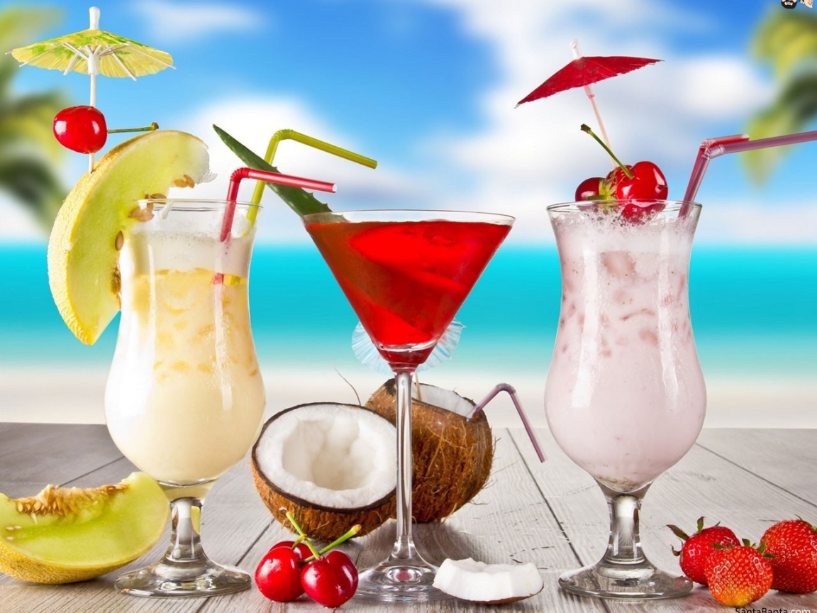  Коктейли с зонтиками