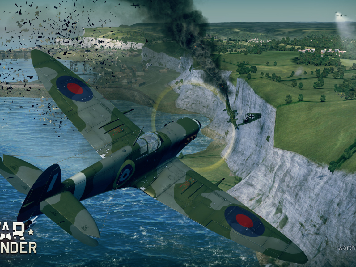 War Thunder американский военный самолет принял удар