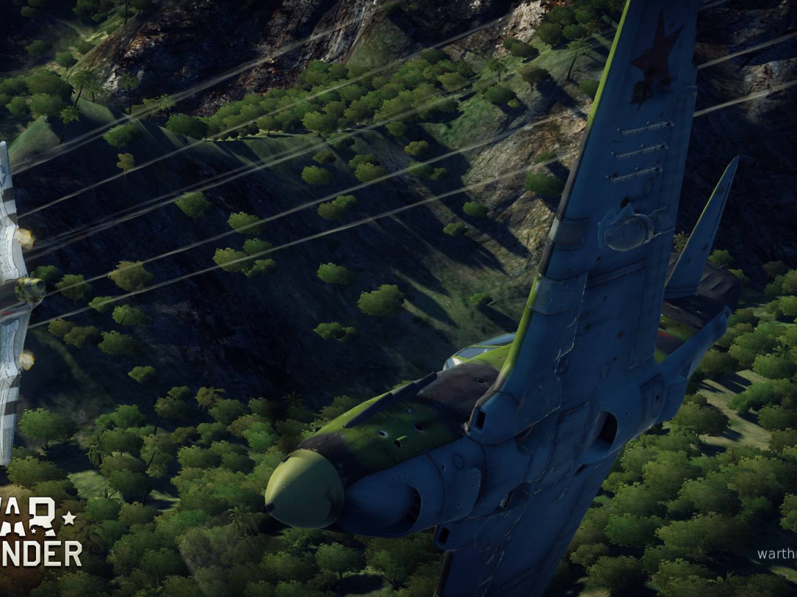 War Thunder самолет истребитель уворачиваясь от от пуль