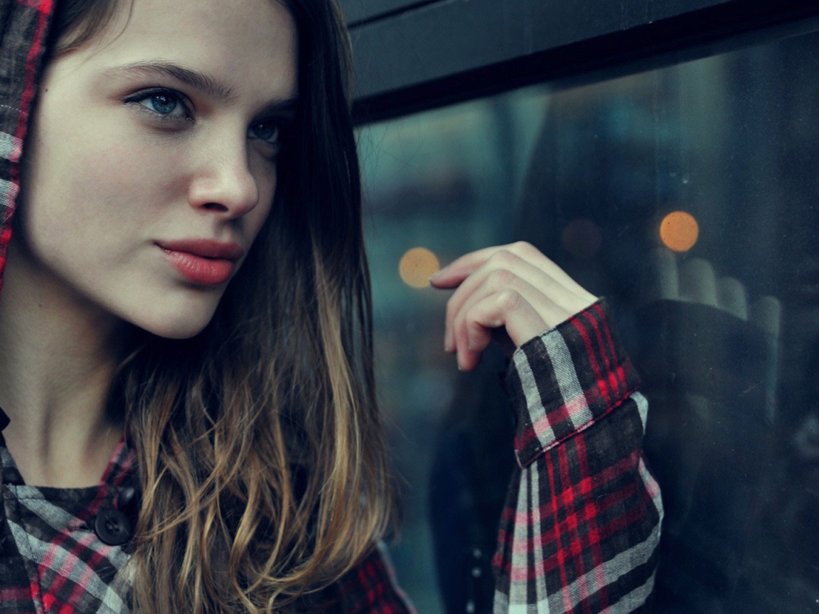 Куртка с капюшеном