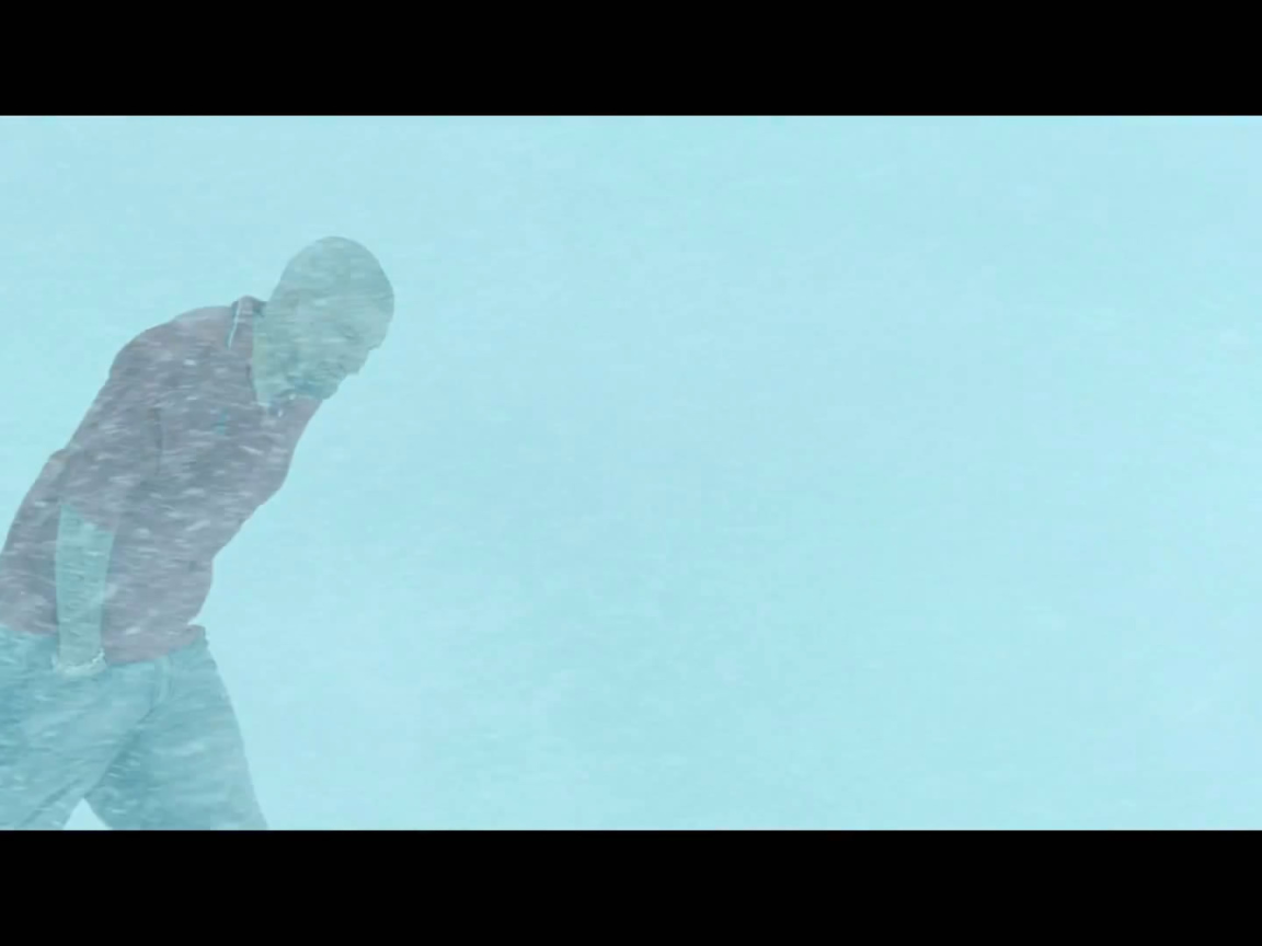 Баста в снегу