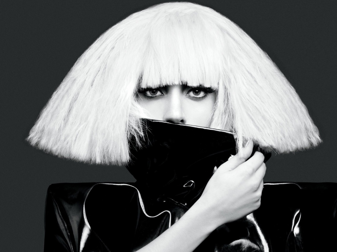 Hairstyle singer Lady Gaga