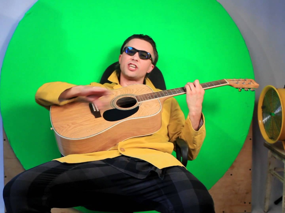 Сергей Бабкин с песней Недотрога