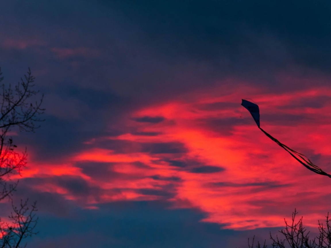 Красные облака