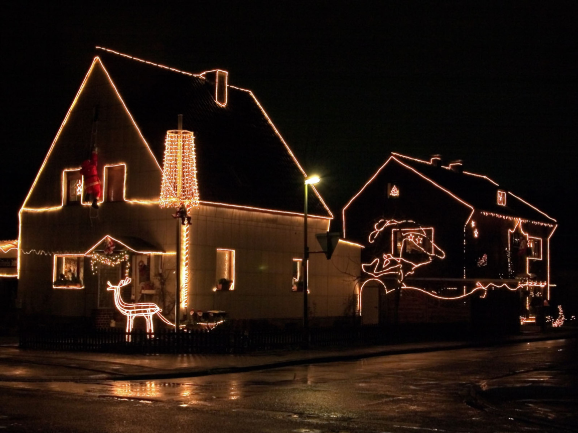 Гирлянды уличные