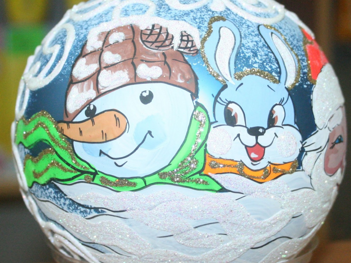 Hеобычные елочные игрушки