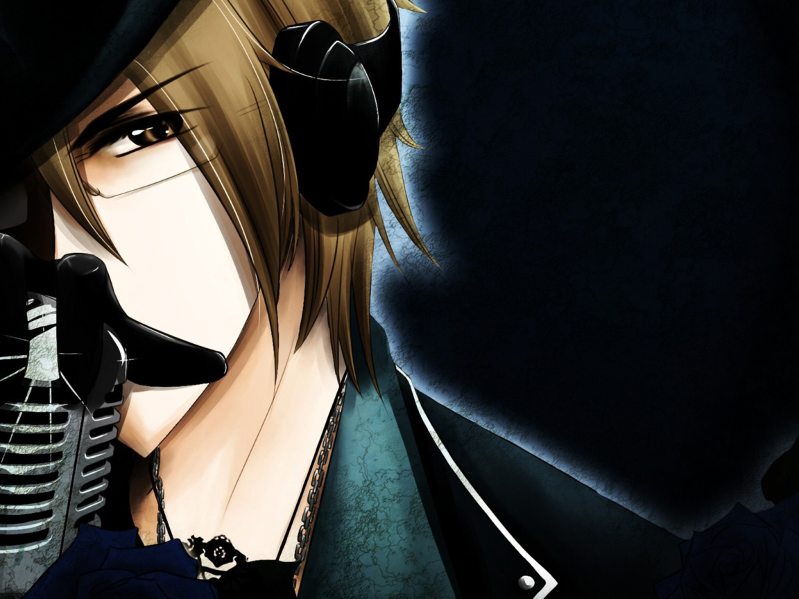 Парень с микрофоном