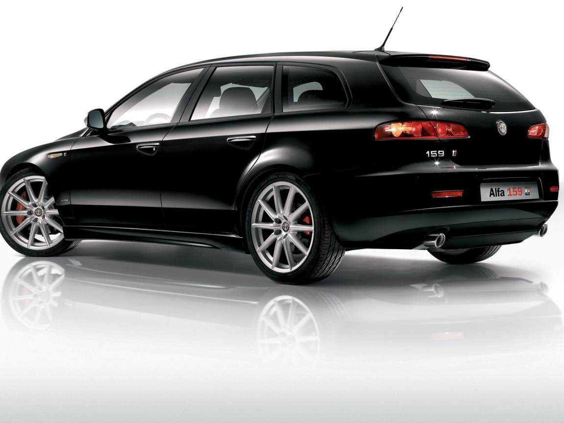 Надежный автомобиль Alfa Romeo 169