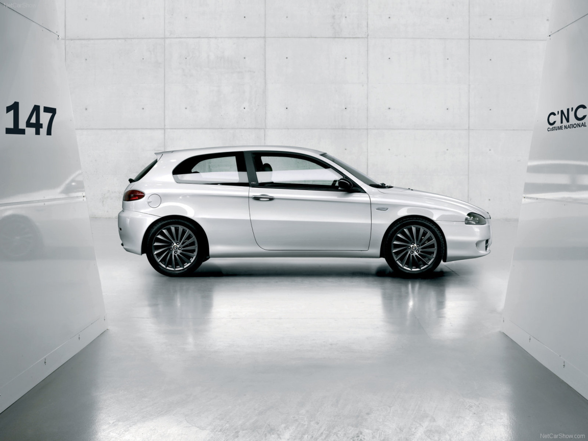 Надежный автомобиль Alfa Romeo 147