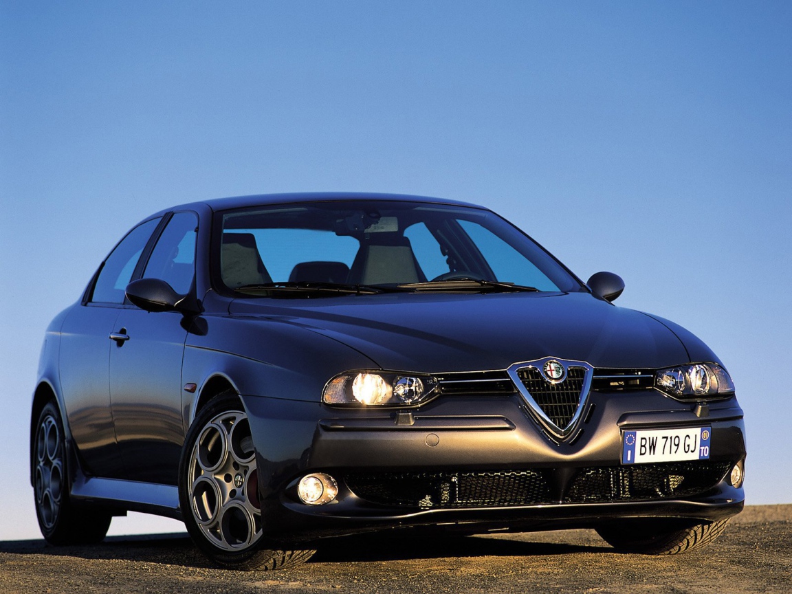 Надежный автомобиль Alfa Romeo 156