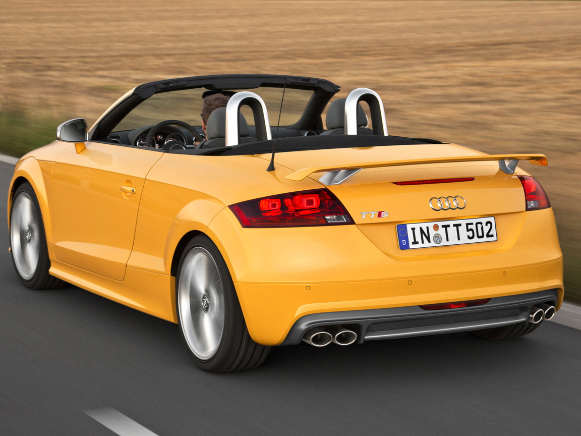 Дизайн автомобиля Audi TT 2014 года