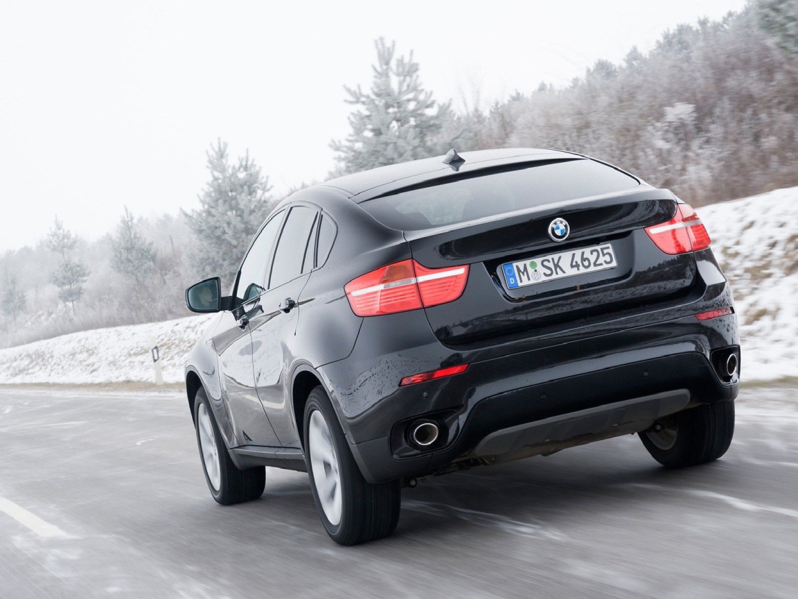 Надежная машина BMW X6 2014 года года