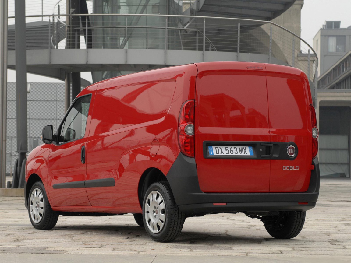 Новая машина Fiat Doblo