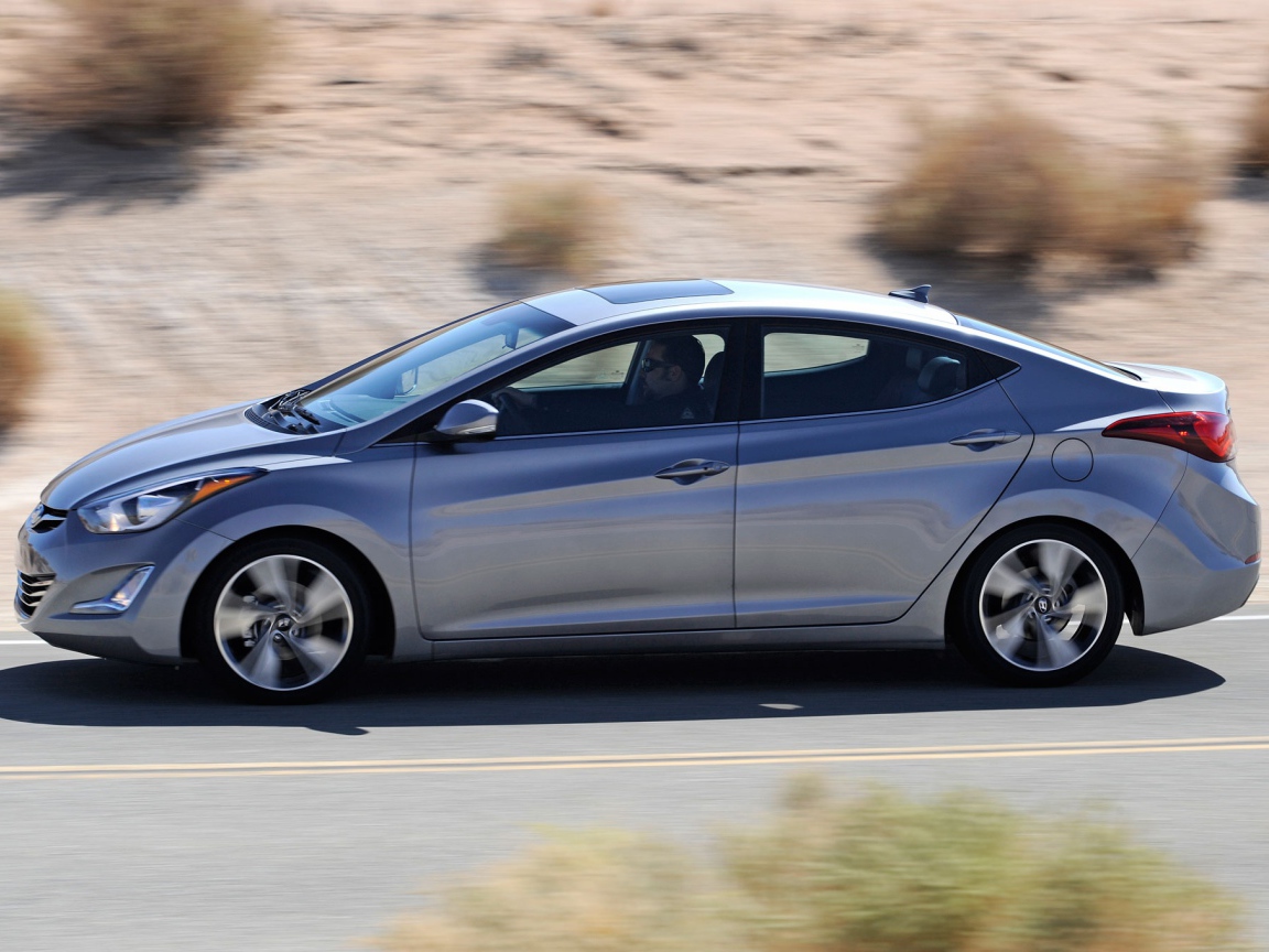 Новая машина Hyundai Elantra 2014