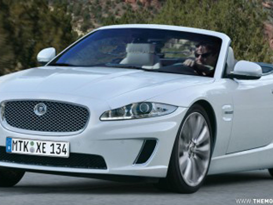Кабриолет Jaguar XF